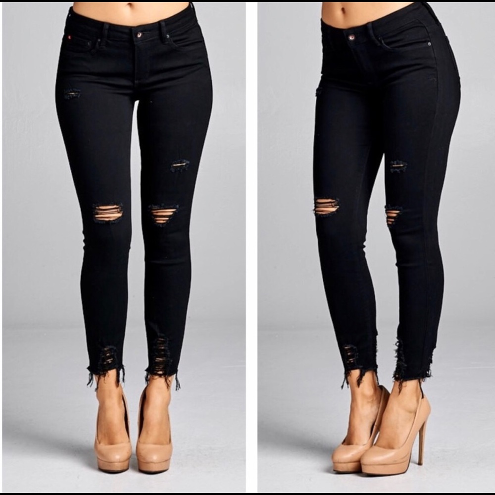 JUST IN!! - Black Distressed Skinny Jeans